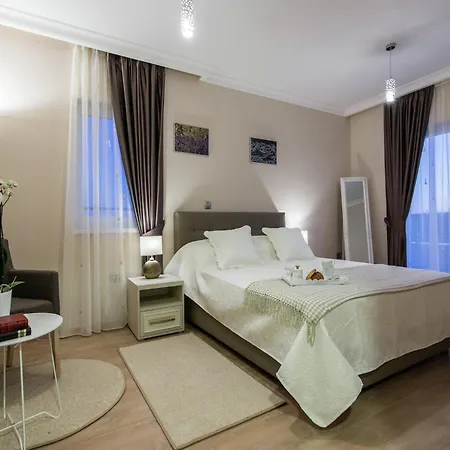 With Private Heated Pool Villa *