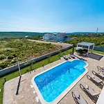 Villa With Private Heated Pool Debeljak