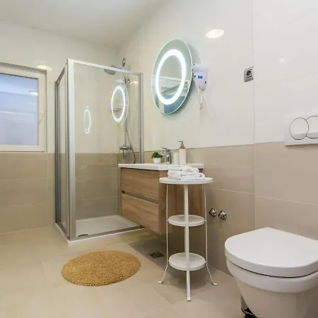 Lovely In With Heated Private Pool *